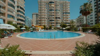 Idyllic forest mansion retreat 20 minutes to Levent